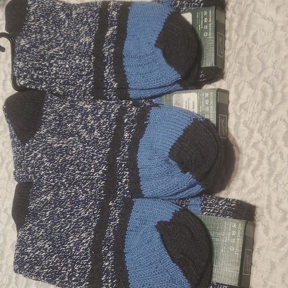 NWT  WOOLRICH  CAMP SOCKS  , - Picture 2 of 4